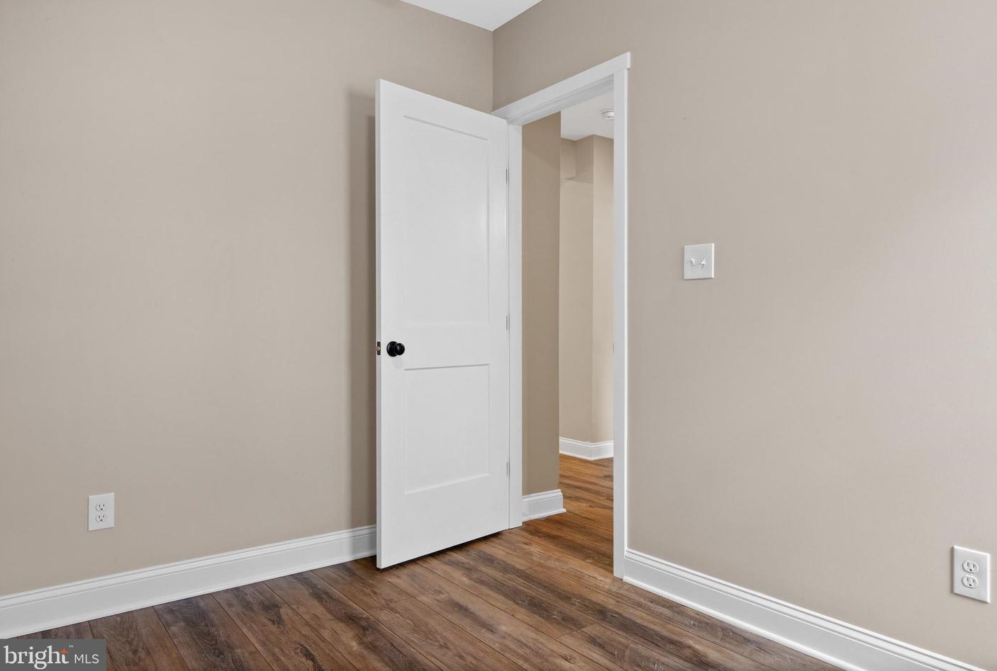 116 Pittsfield St, Pennsville NJ 08070-1831 exterior