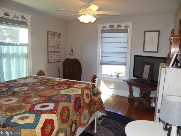 31 Harvard Rd, Pennsville NJ 08070-2974 exterior