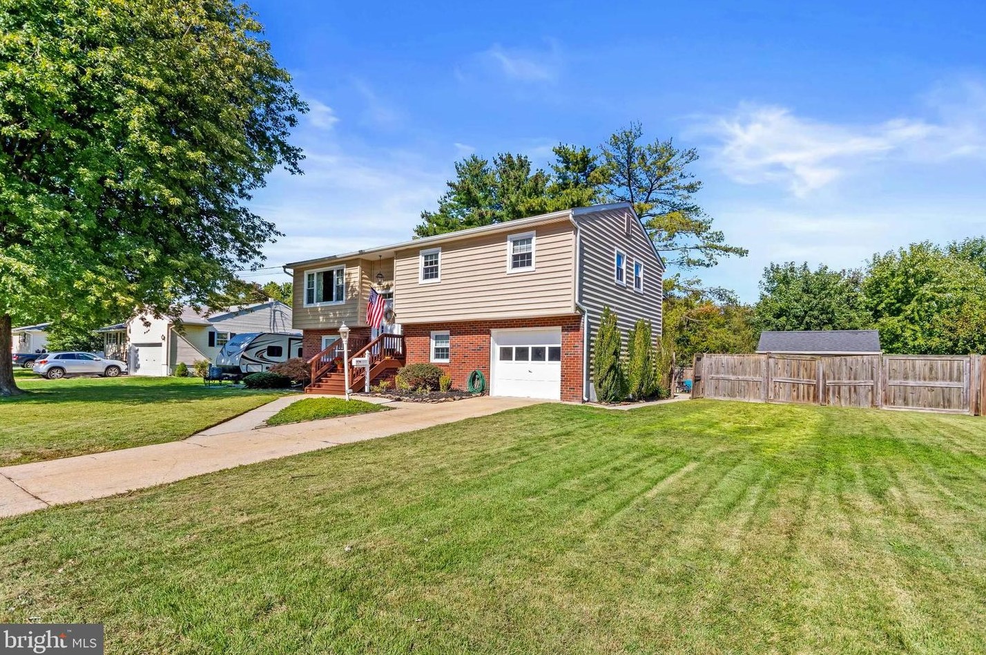 124 River Drive Ave, Pennsville, NJ 08070-2247