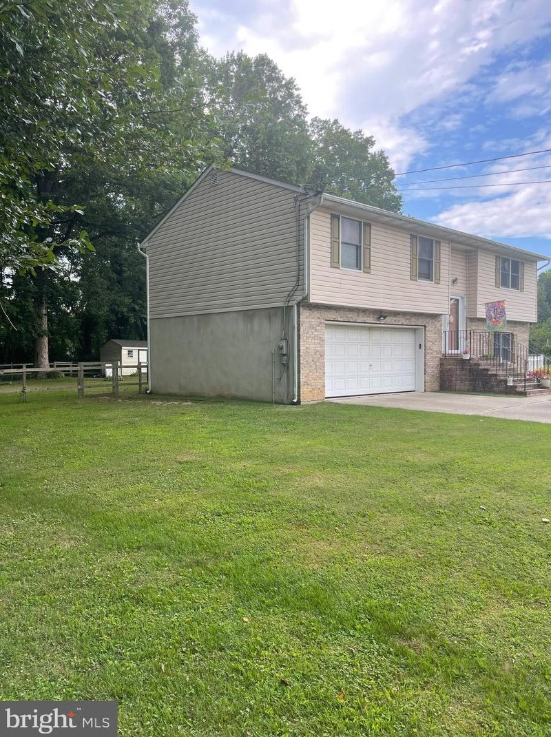 19 Gum Pl, Pennsville, NJ 08070