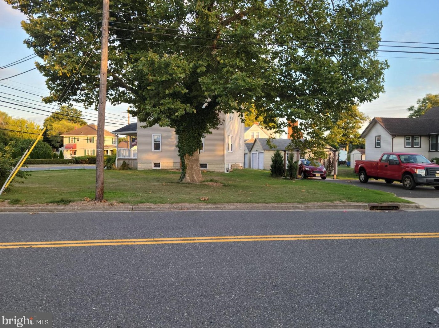 257 Broadway, Pennsville NJ  08070-2730 exterior