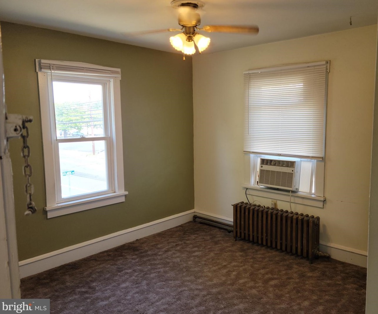 257 Broadway, Pennsville NJ  08070-2730 exterior