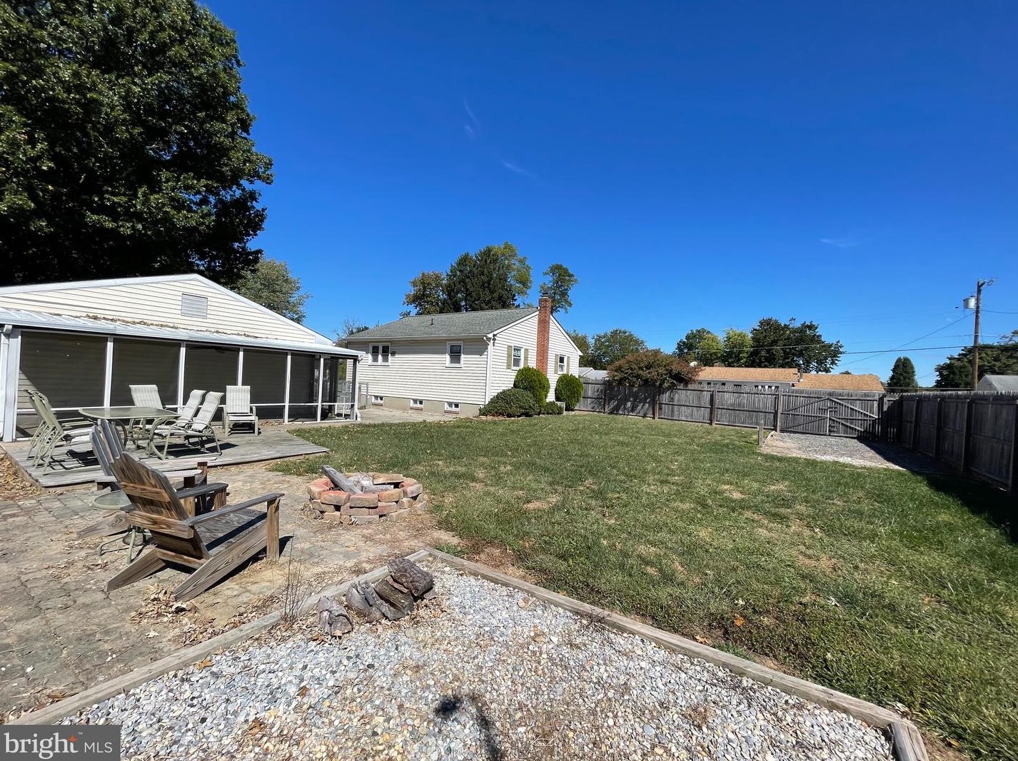 33 Harvard Rd, Pennsville NJ 08070-3603 exterior