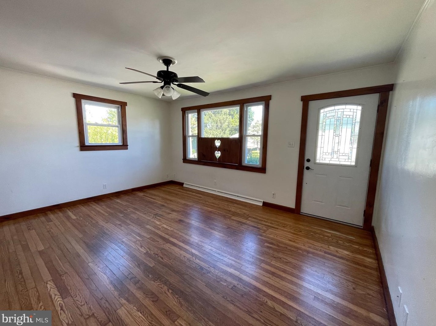 33 Harvard Rd, Pennsville NJ 08070-3603 exterior