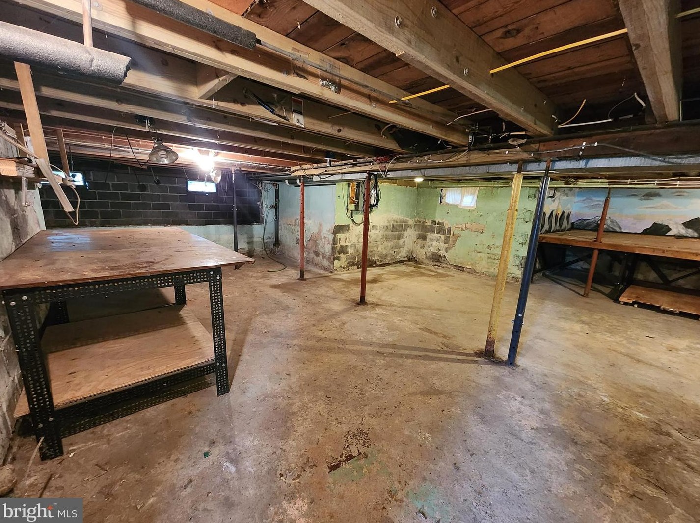 70 Heron Ave, Pennsville NJ 08070-1307 exterior