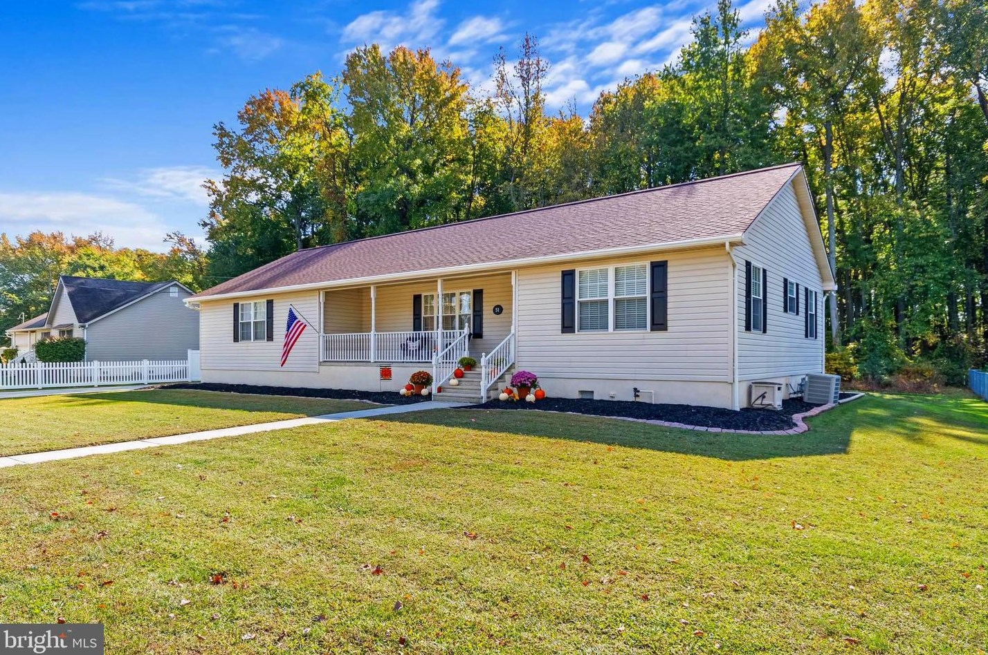 51 Heron Ave, Pennsville, NJ 08070