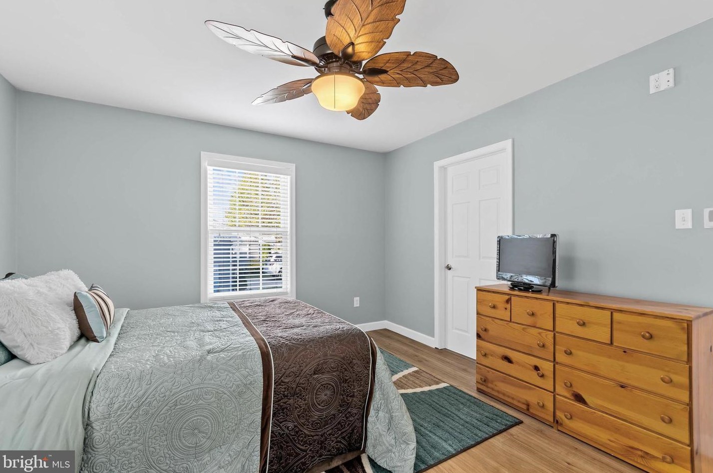 51 Heron Ave, Pennsville NJ  08070-1307 exterior