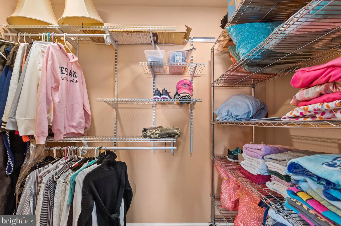 51 Heron Ave, Pennsville NJ  08070-1307 exterior