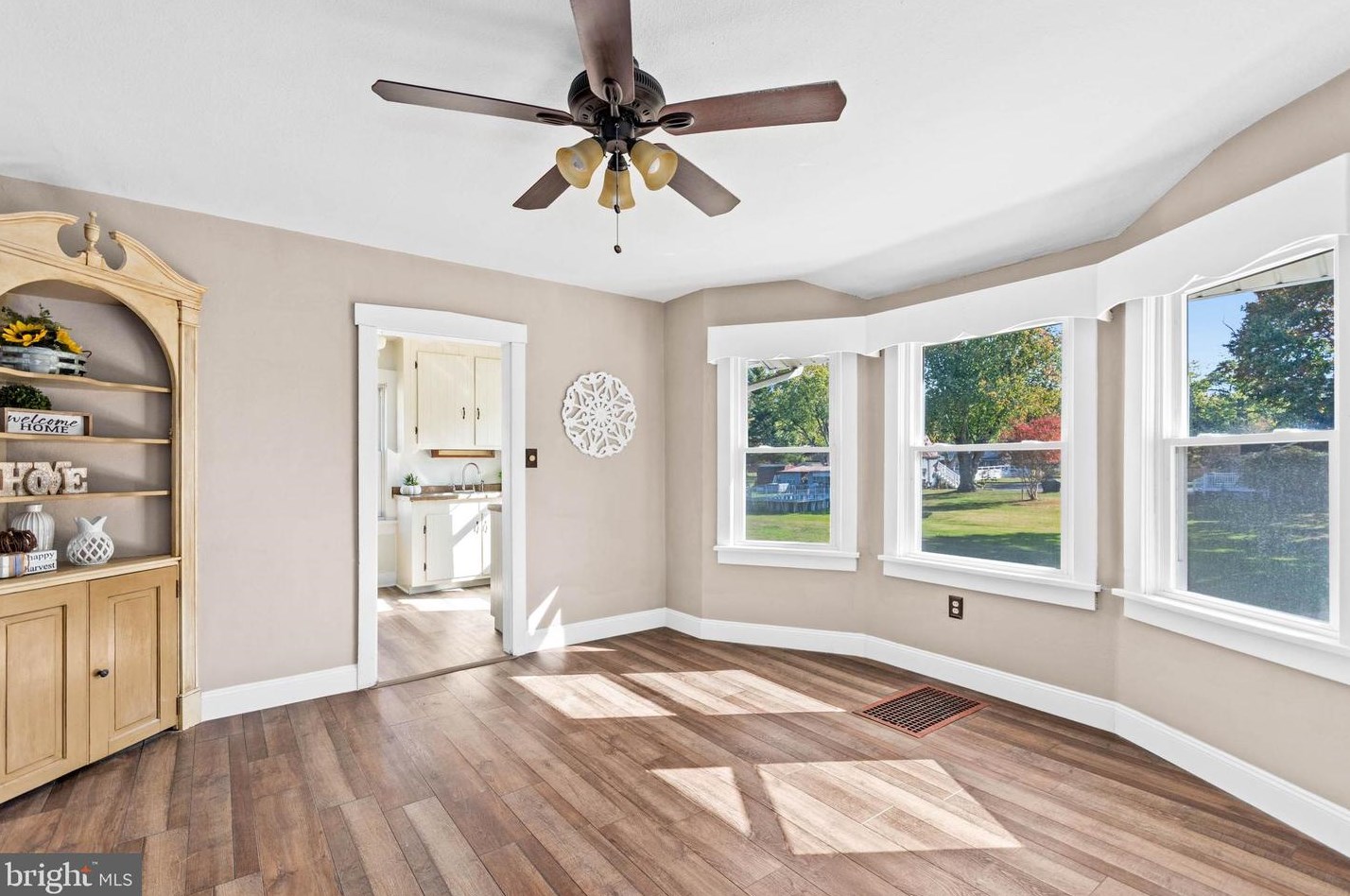 86 Pittsfield St, Pennsville NJ  08070-1820 exterior