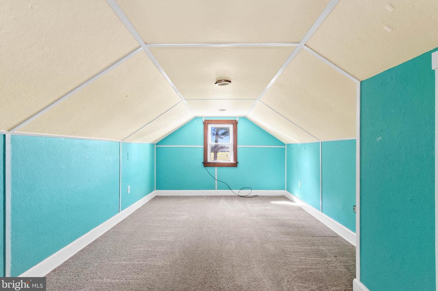 86 Pittsfield St, Pennsville NJ  08070-1820 exterior