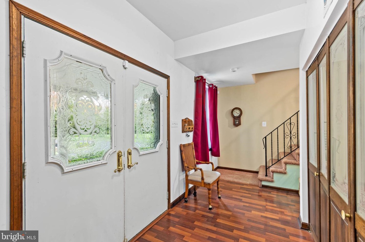 75 Pennsville Auburn Rd, Carneys Point Township NJ  08069-3625 exterior