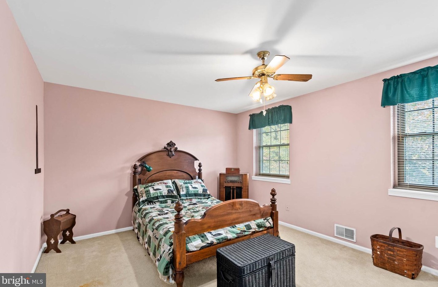 75 Pennsville Auburn Rd, Carneys Point Township NJ  08069-3625 exterior