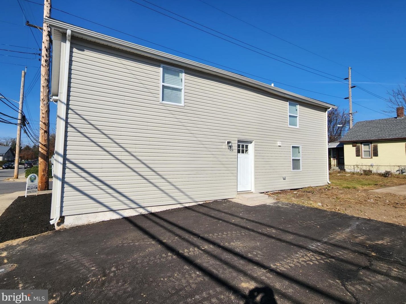 67 Willis St, Carneys Point Township NJ  08069-1739 exterior