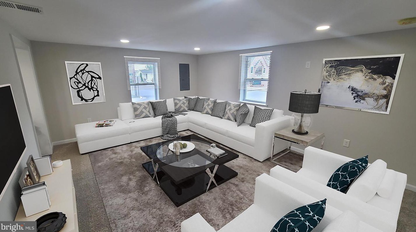 67 Willis St, Carneys Point Township NJ  08069-1739 exterior