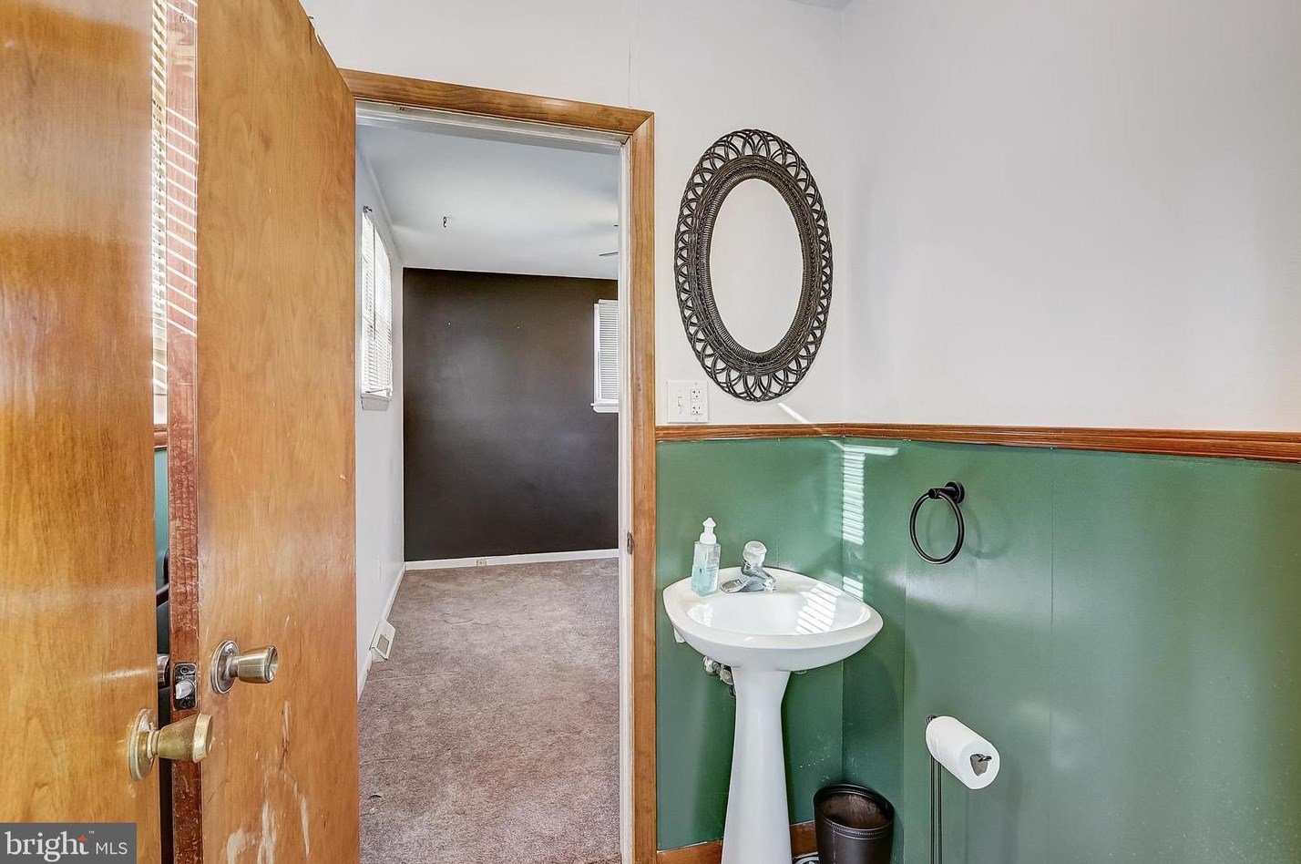 145 Harvard Rd, Pennsville NJ 08070-2927 exterior