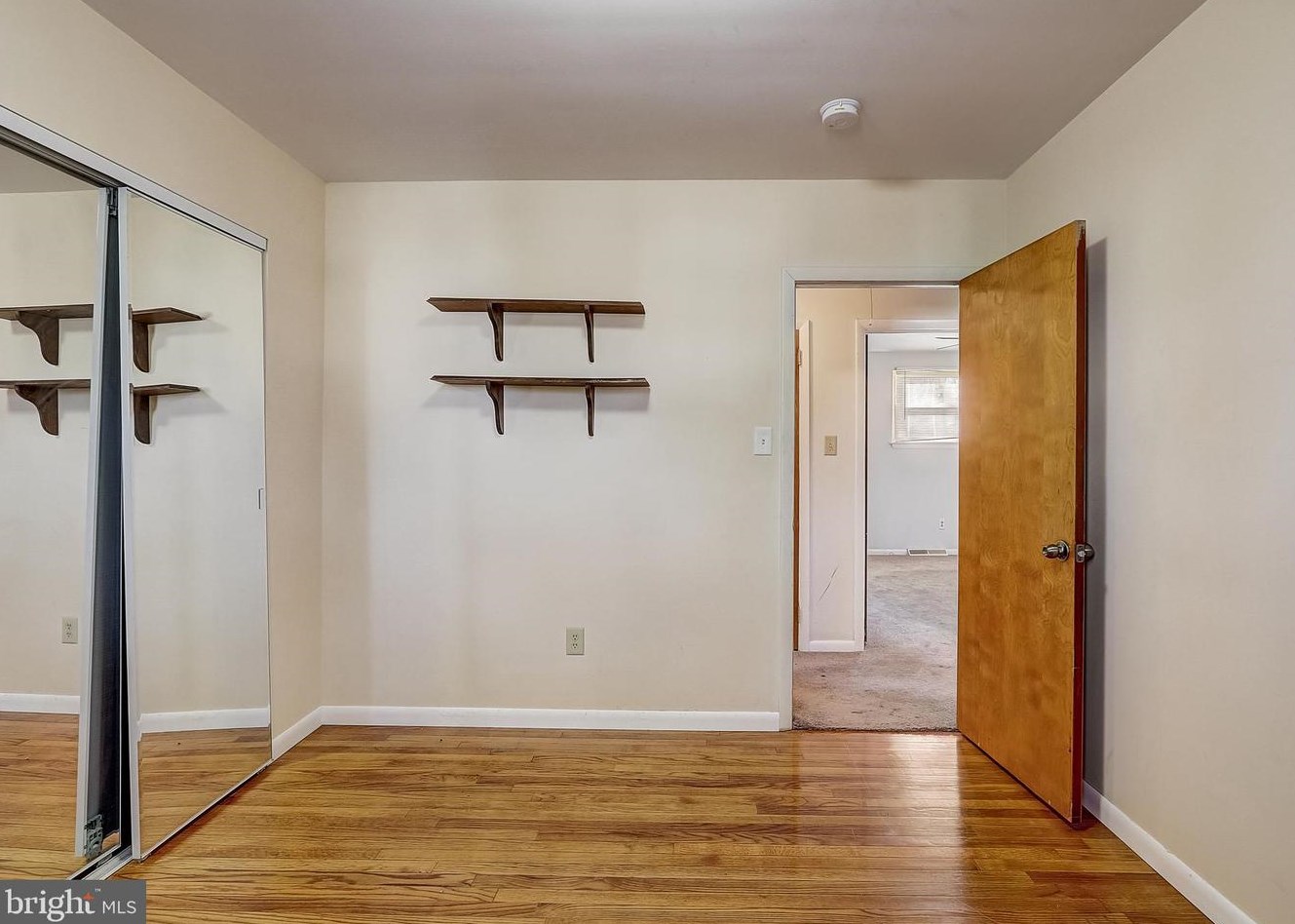 145 Harvard Rd, Pennsville NJ 08070-2927 exterior