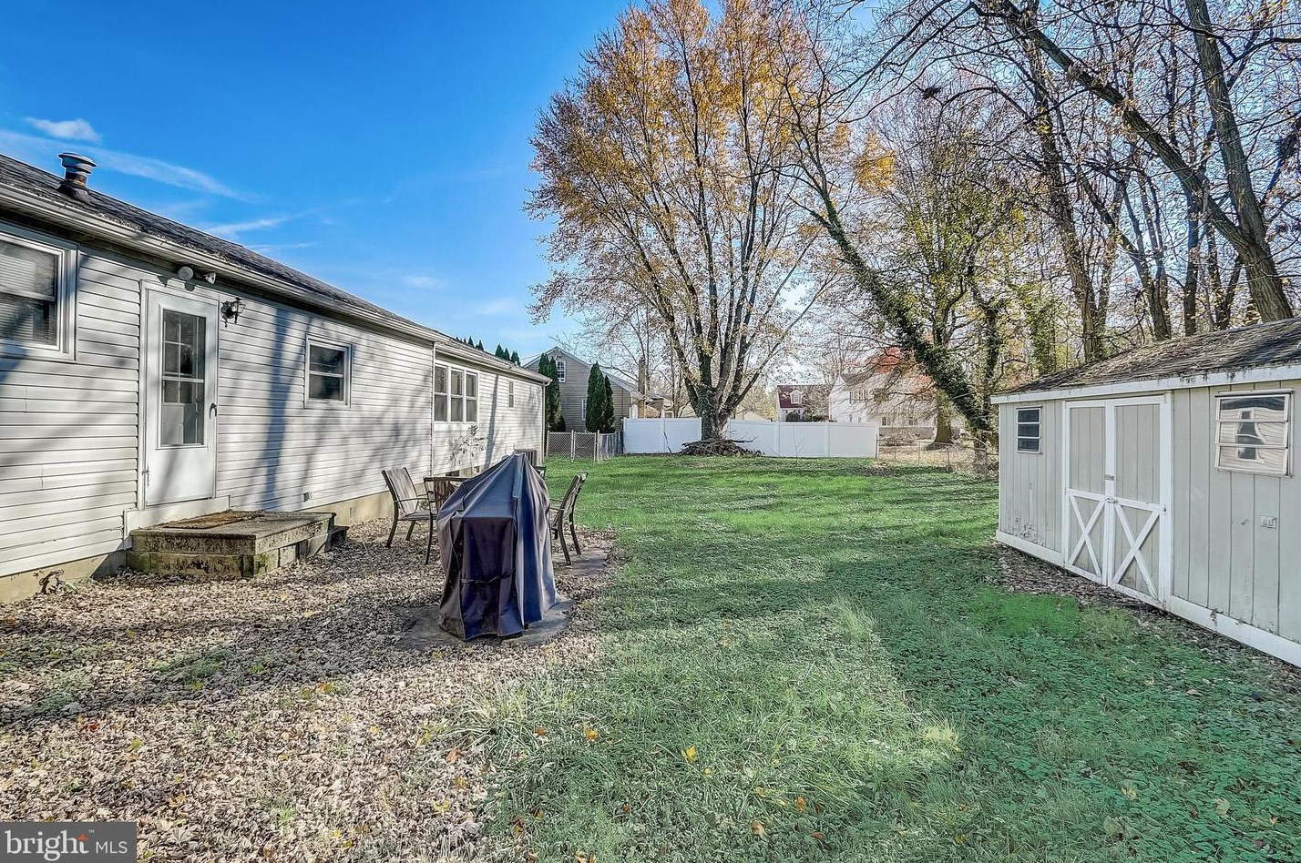 145 Harvard Rd, Pennsville NJ 08070-2927 exterior