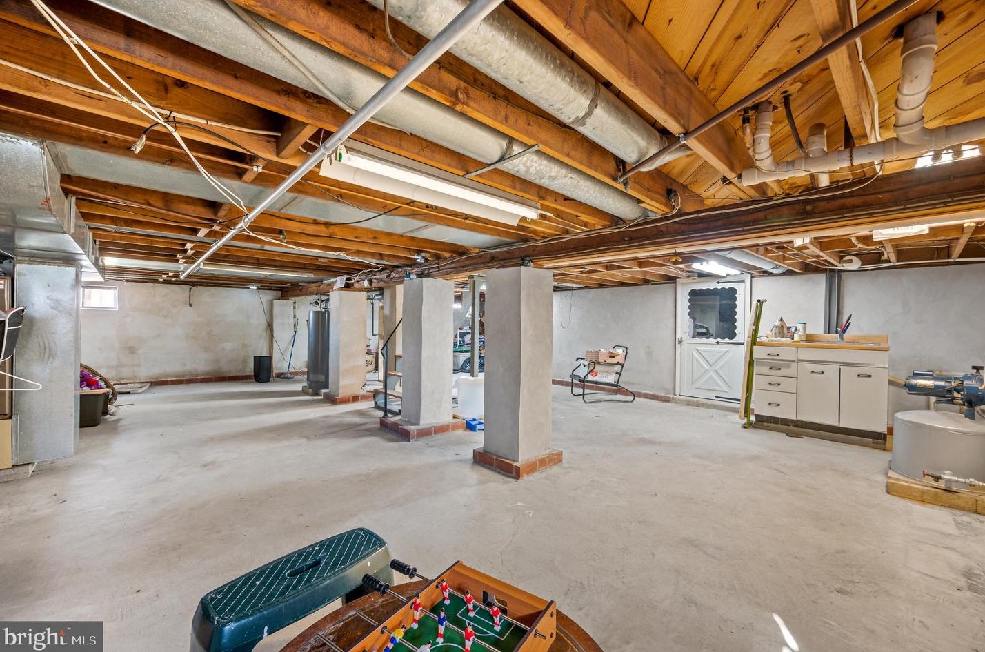 142 Eaton Rd, Pennsville NJ 08070-2446 exterior