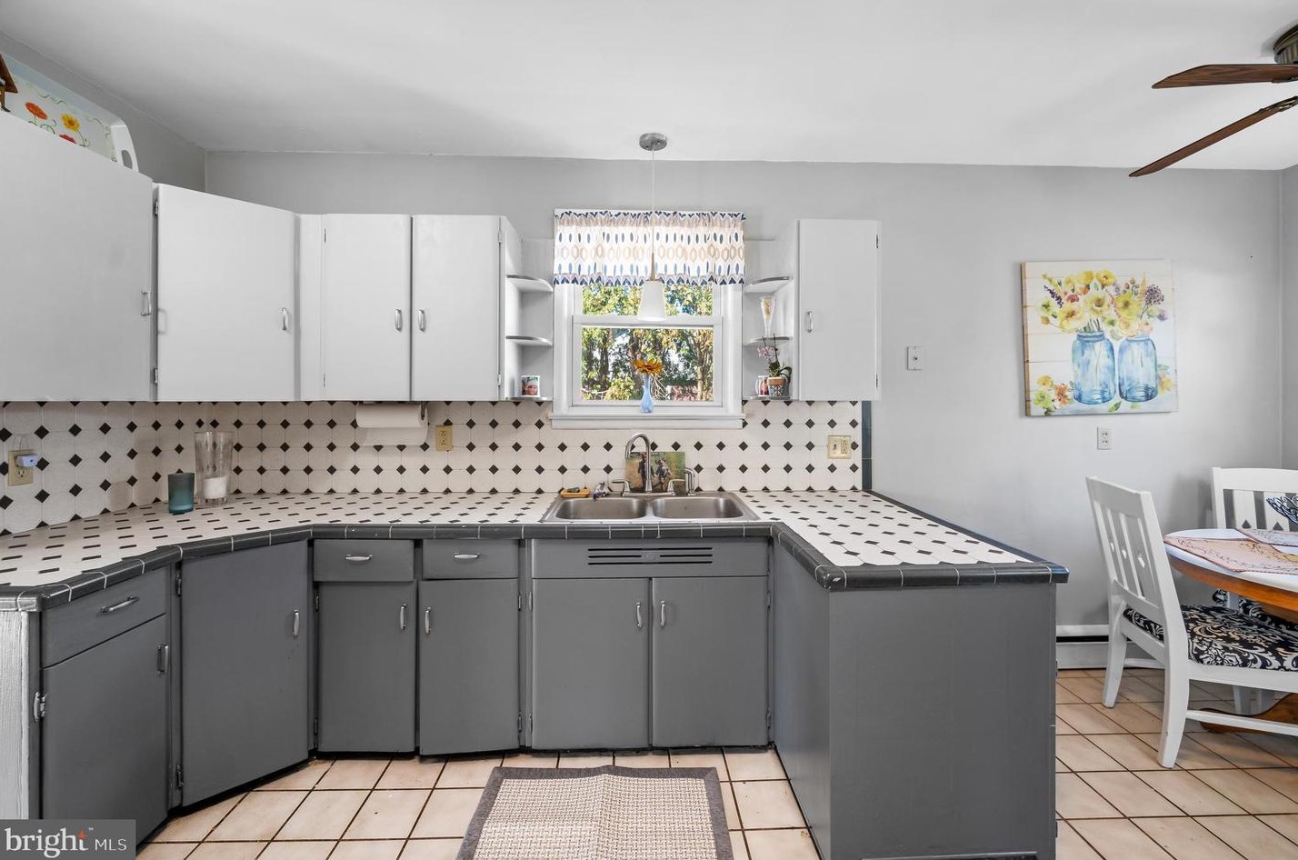 142 Eaton Rd, Pennsville NJ 08070-2446 exterior