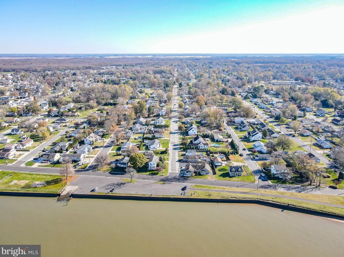 142 Eaton Rd, Pennsville NJ 08070-2446 exterior