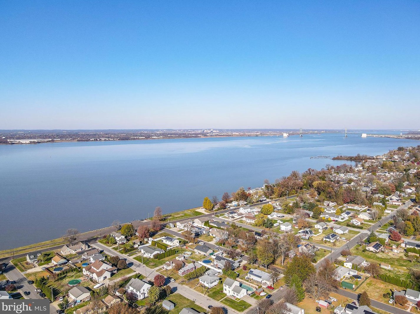 142 Eaton Rd, Pennsville NJ 08070-2446 exterior