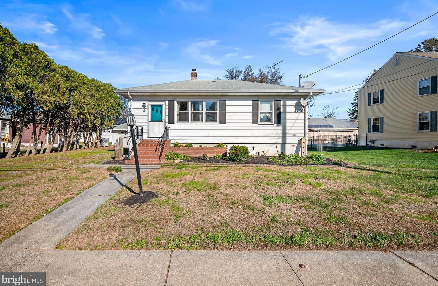 142 Eaton Rd, Pennsville NJ 08070-2446 exterior