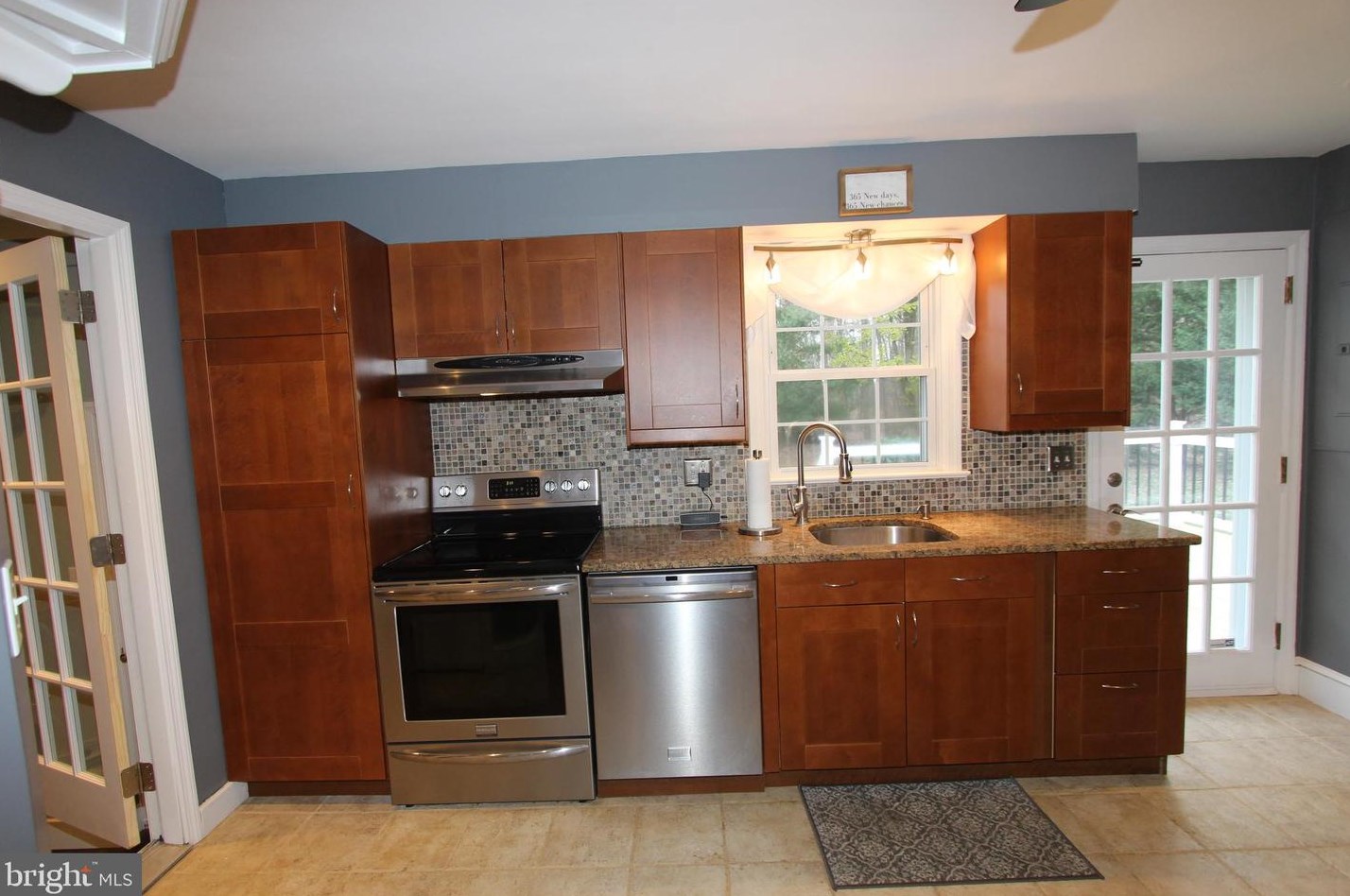 161 Churchtown Rd, Pennsville NJ 08070-1301 exterior