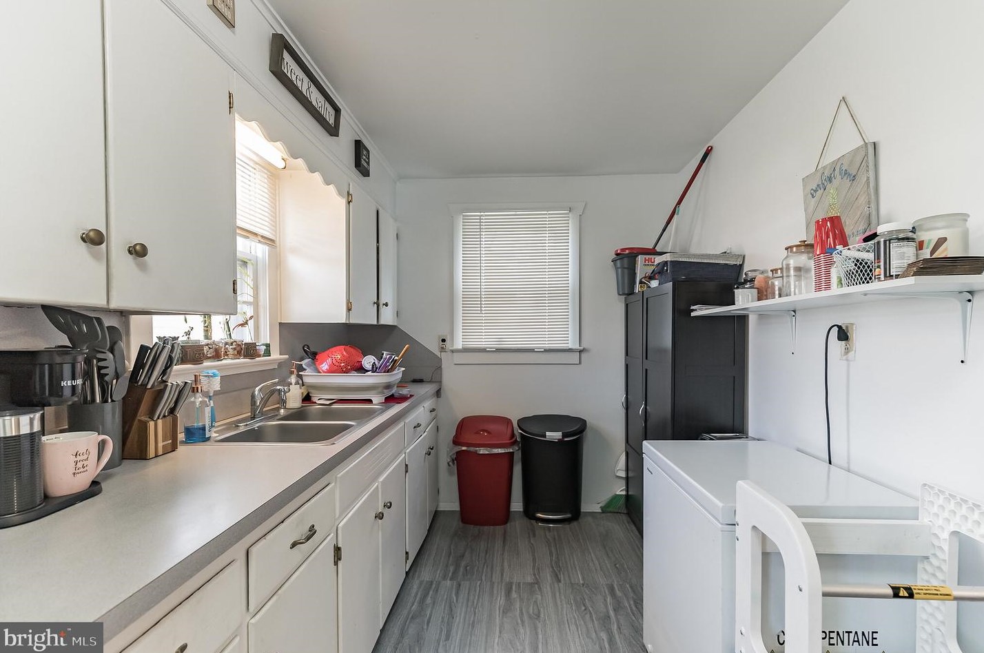 86 Highland Ave, Pennsville NJ  08070-2209 exterior