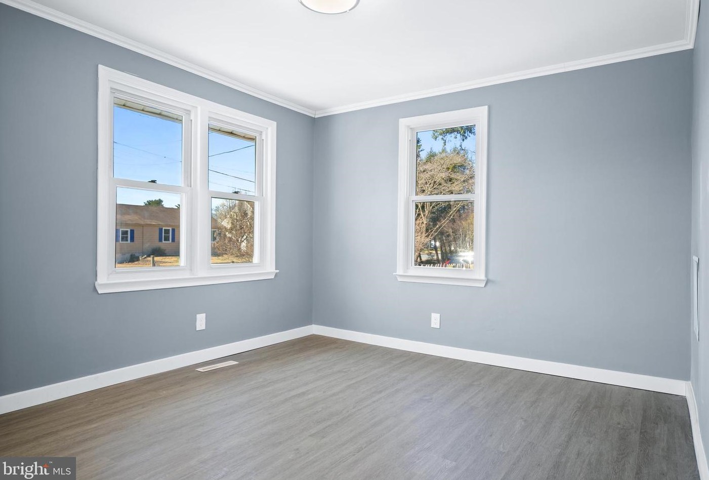 38 Marlyn Ave, Pennsville NJ 08070-1405 exterior