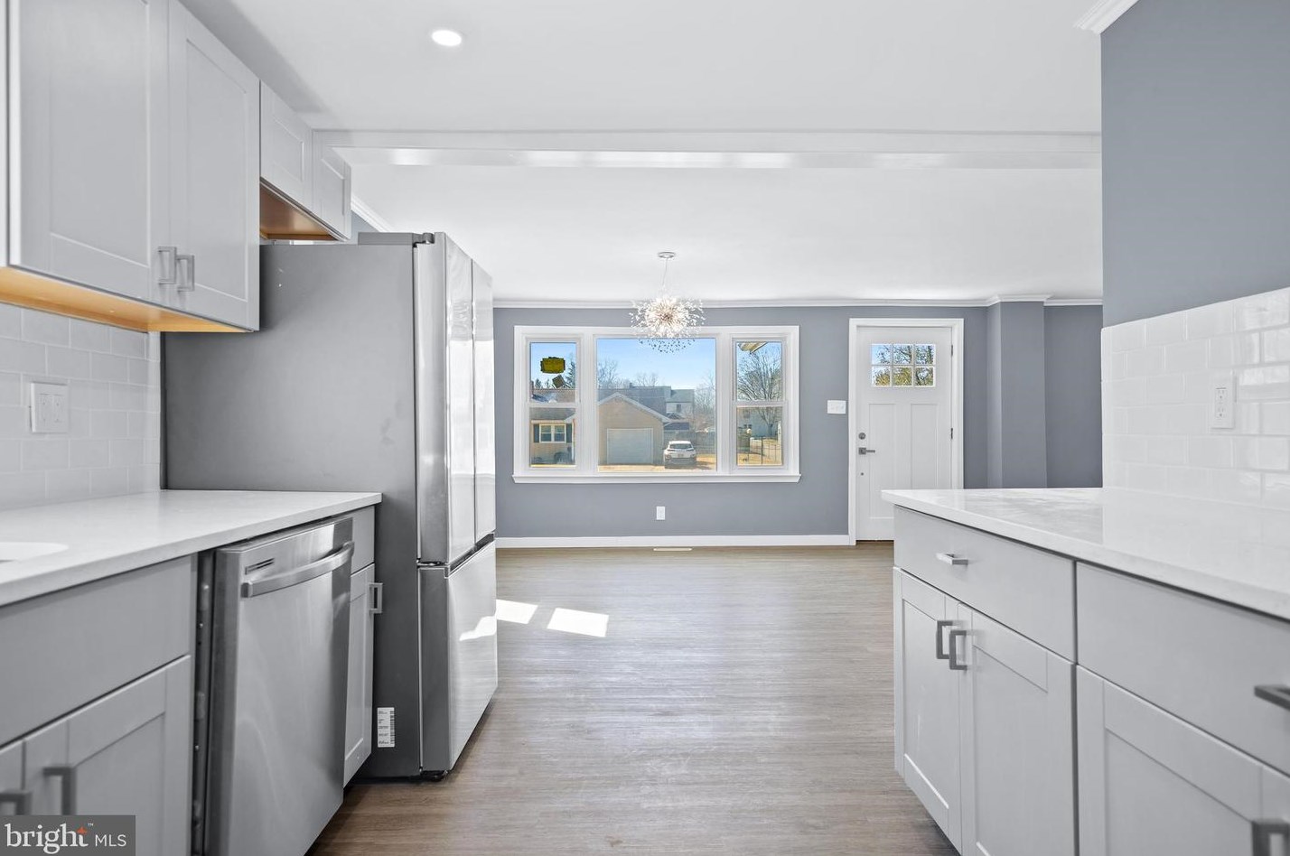 38 Marlyn Ave, Pennsville NJ 08070-1405 exterior