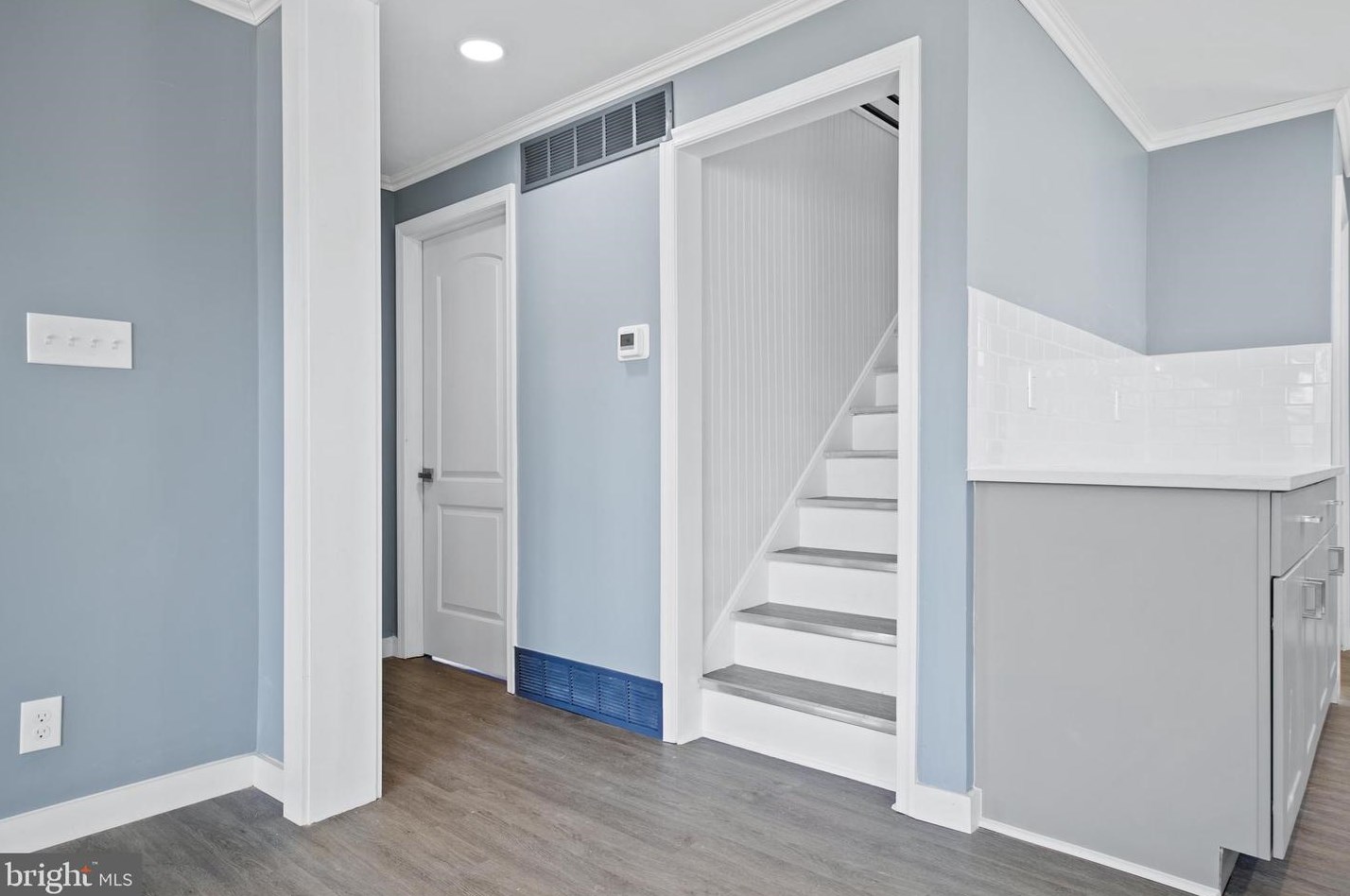 38 Marlyn Ave, Pennsville NJ 08070-1405 exterior