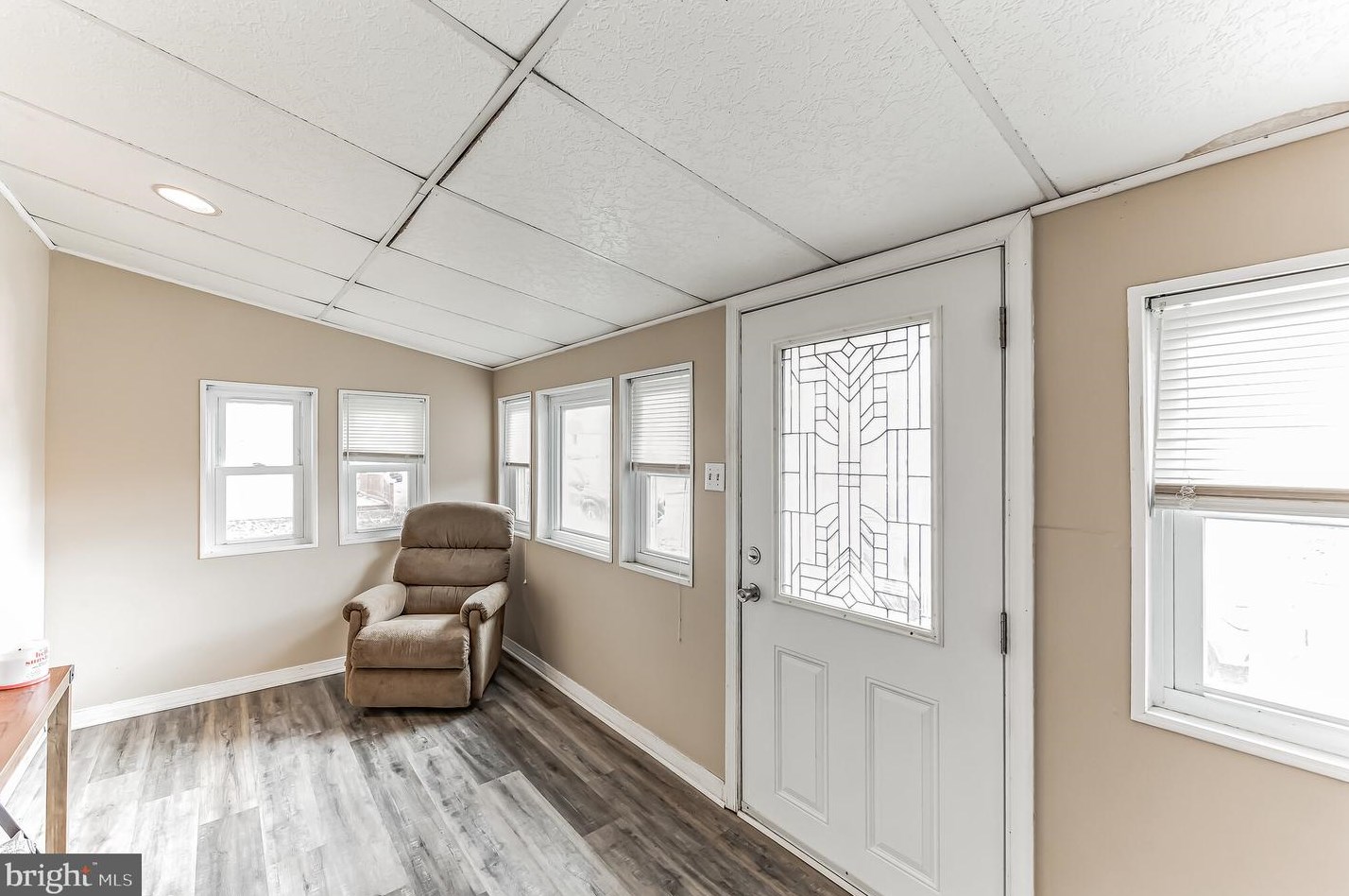 124 Bay St, Carneys Point Township, NJ 08069-2121