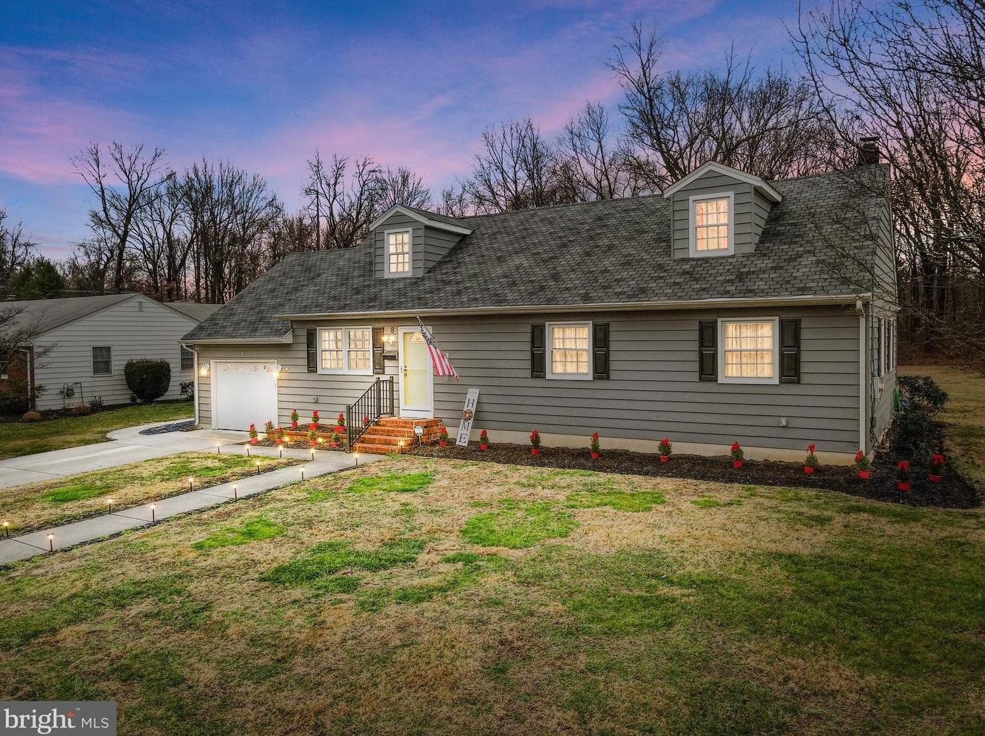 8 Woodside Pl, Pennsville, NJ 08070