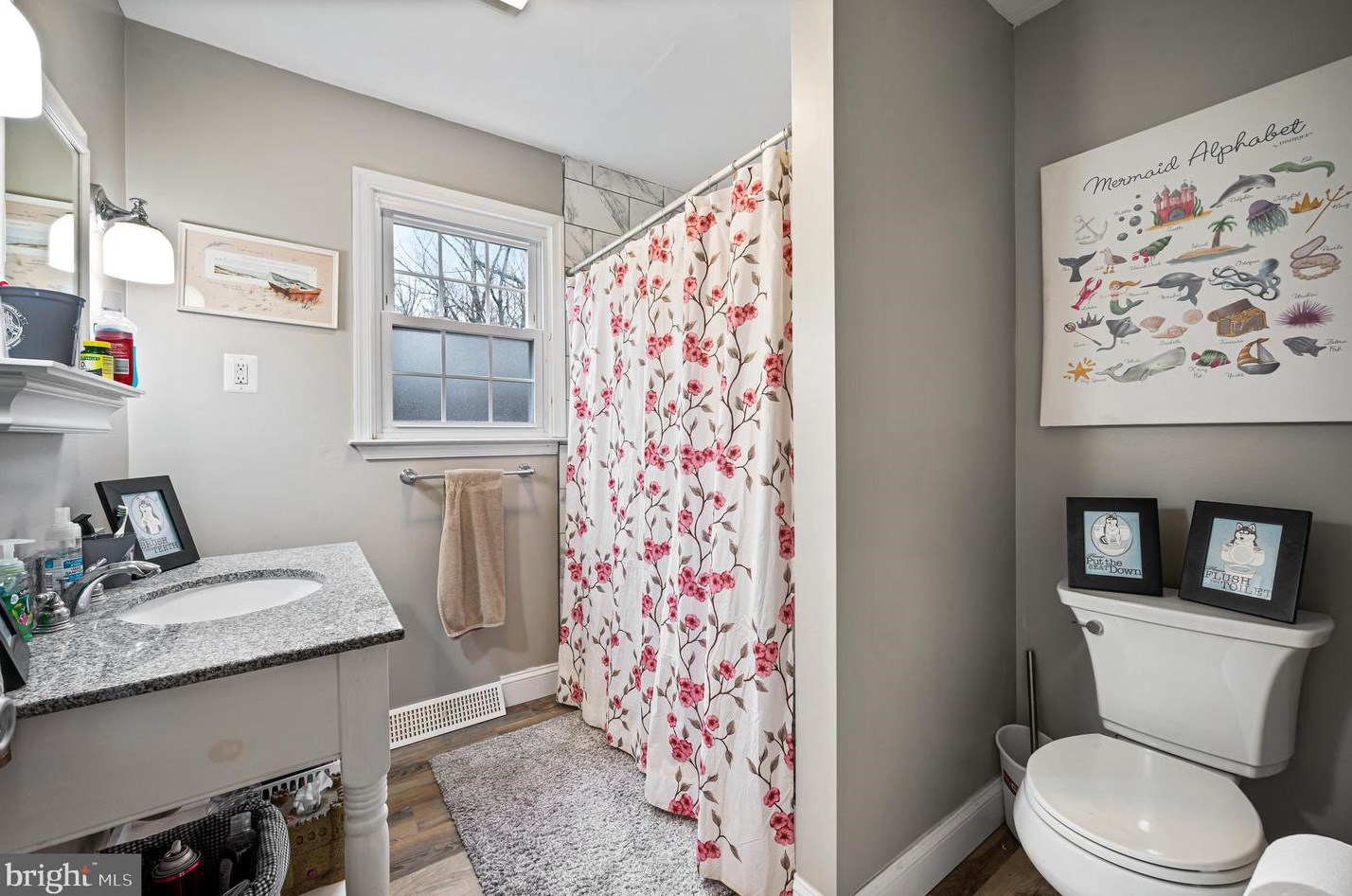 8 Woodside Pl, Pennsville NJ  08070-1319 exterior