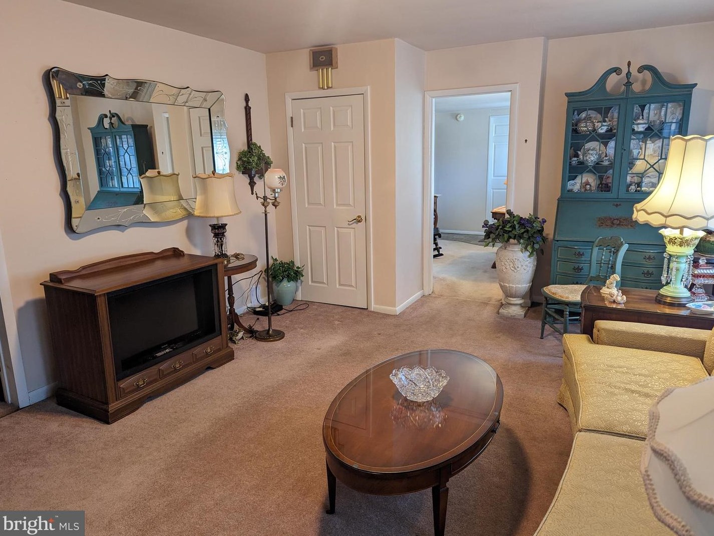 93 Canal St, Alloway NJ  08001-2019 exterior