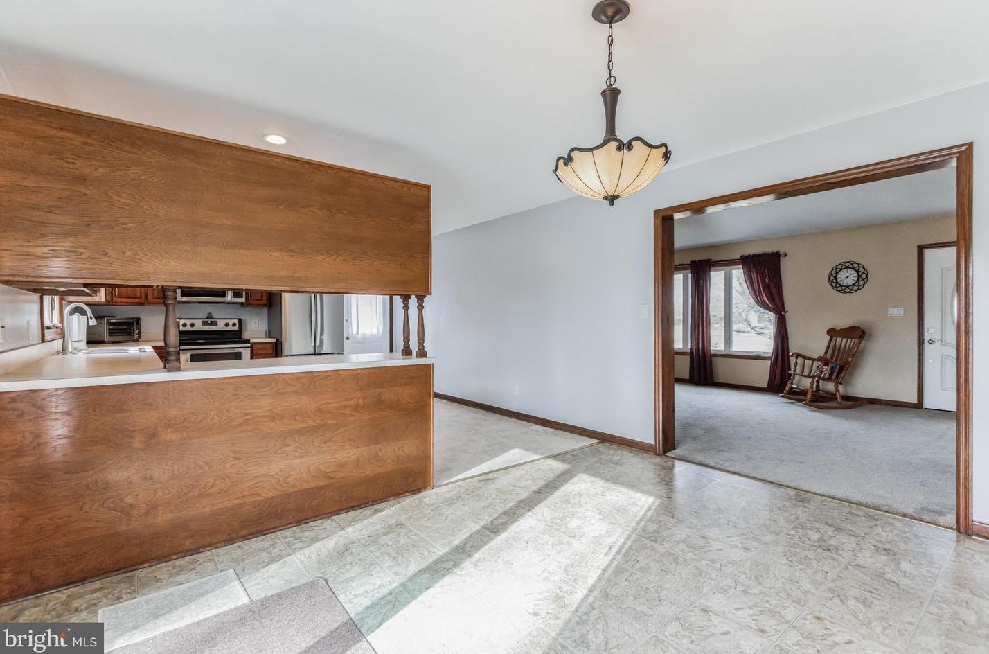 5 New Freedom Rd, Aura NJ  08343-1834 exterior