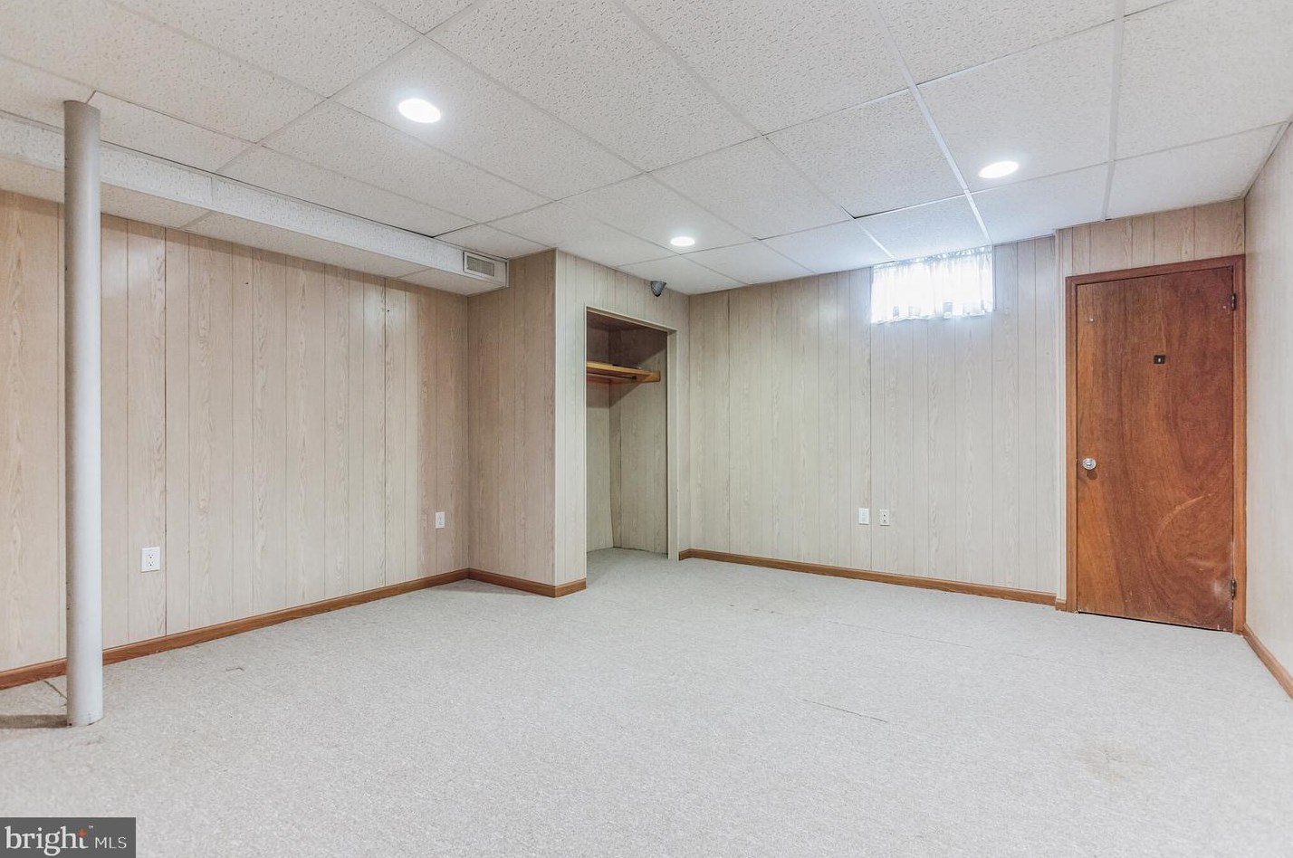 5 New Freedom Rd, Aura NJ  08343-1834 exterior