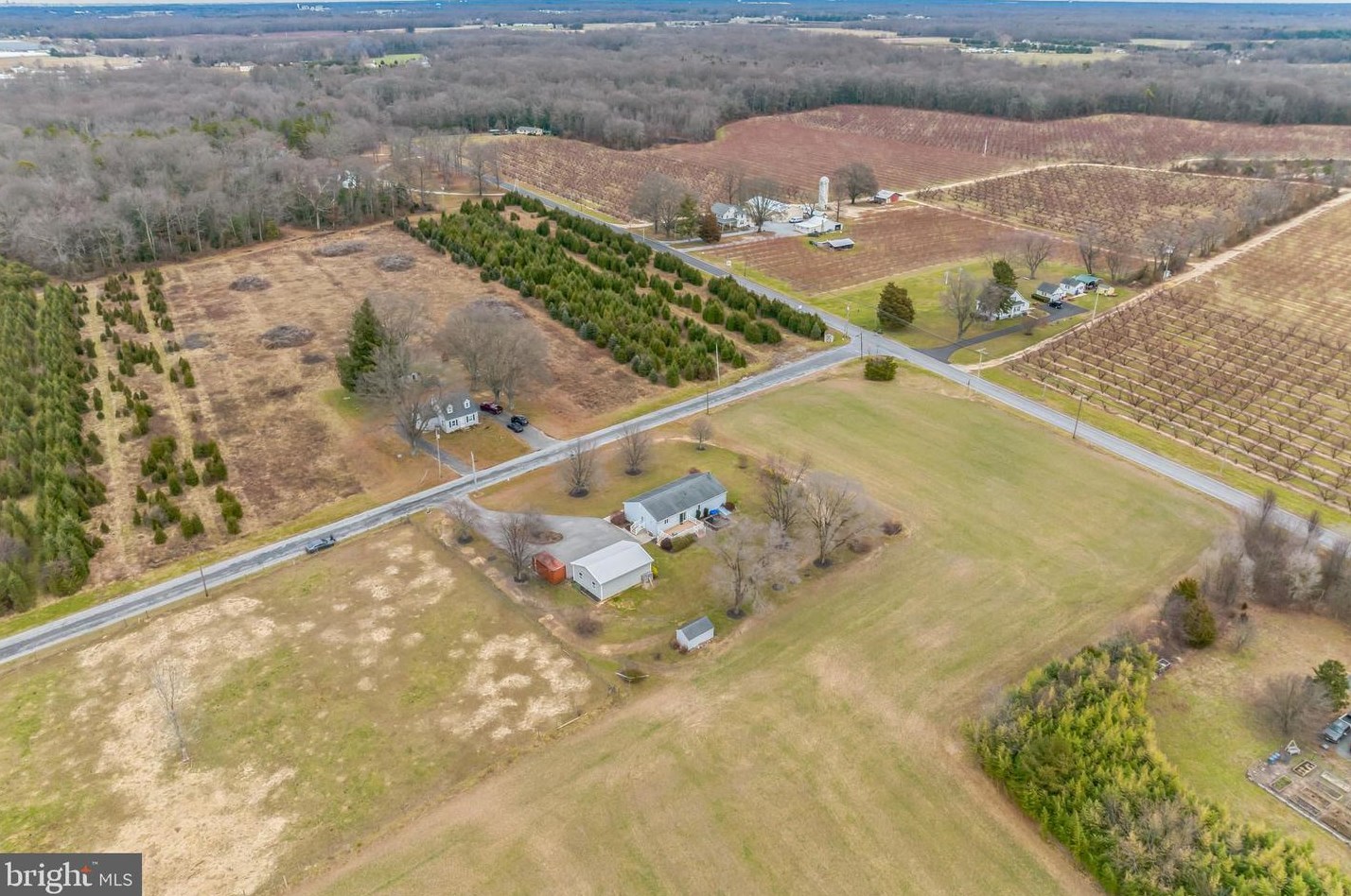 5 New Freedom Rd, Aura NJ  08343-1834 exterior