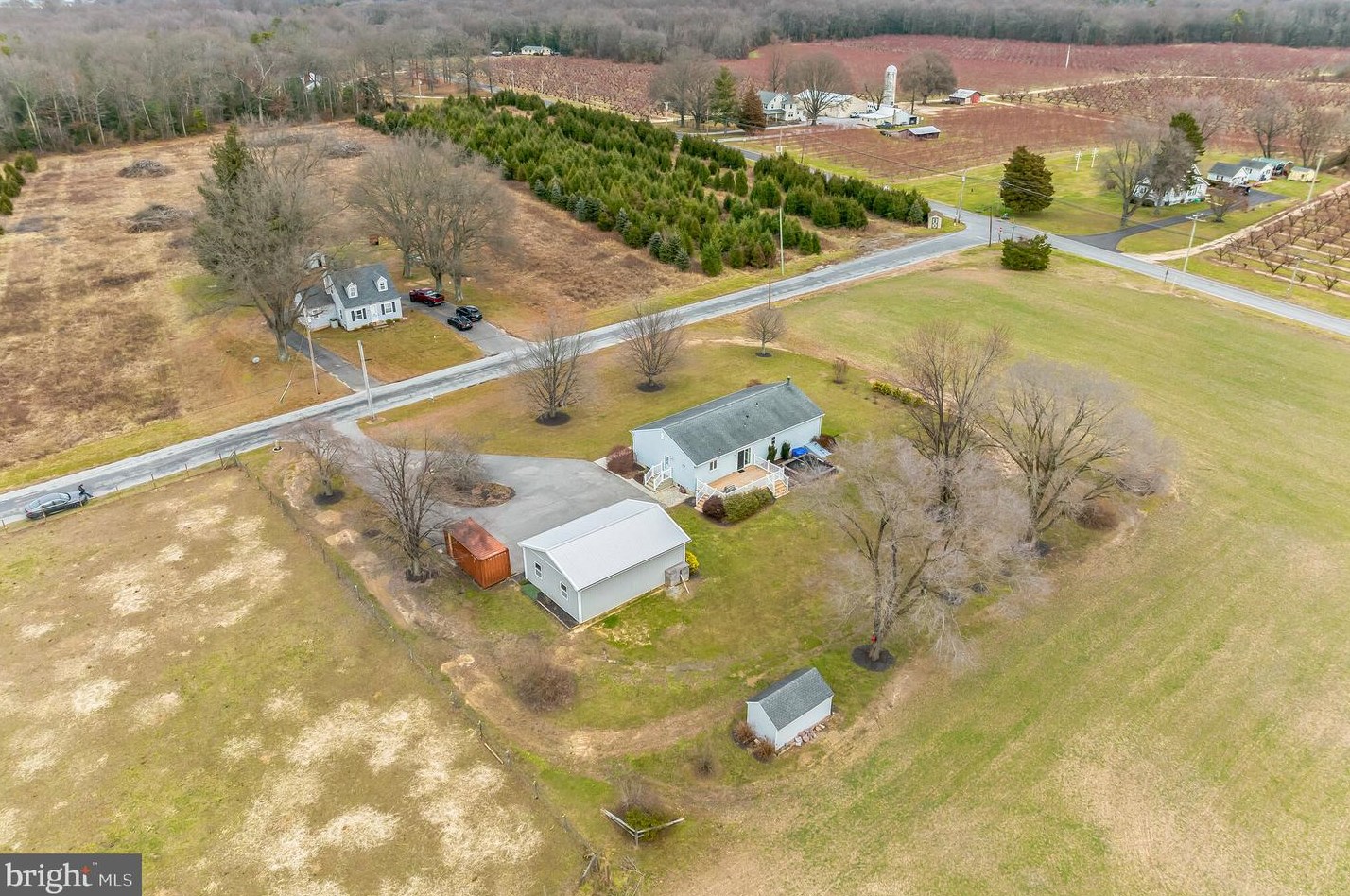 5 New Freedom Rd, Aura NJ  08343-1834 exterior