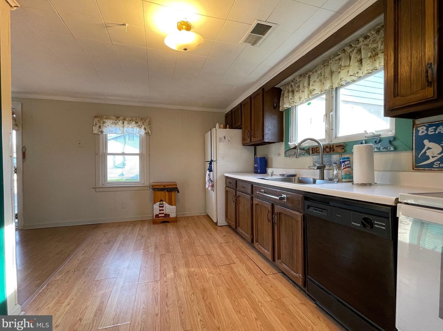 151 Georgia Rd, Pennsville, NJ 08070