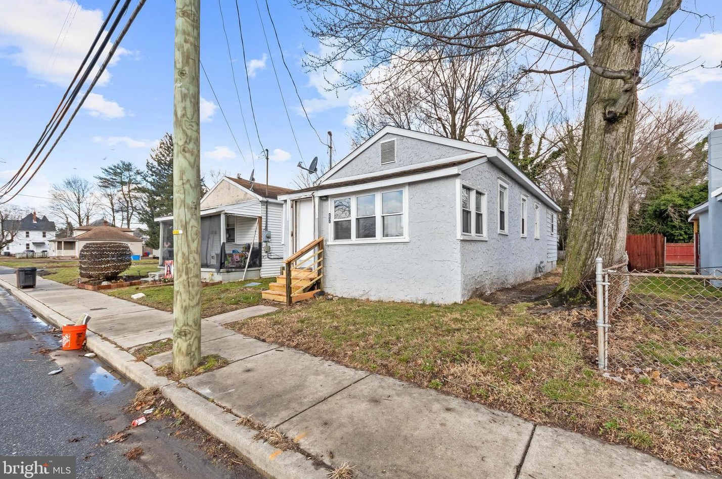 17 Willis St, Carneys Point Township, NJ 08069
