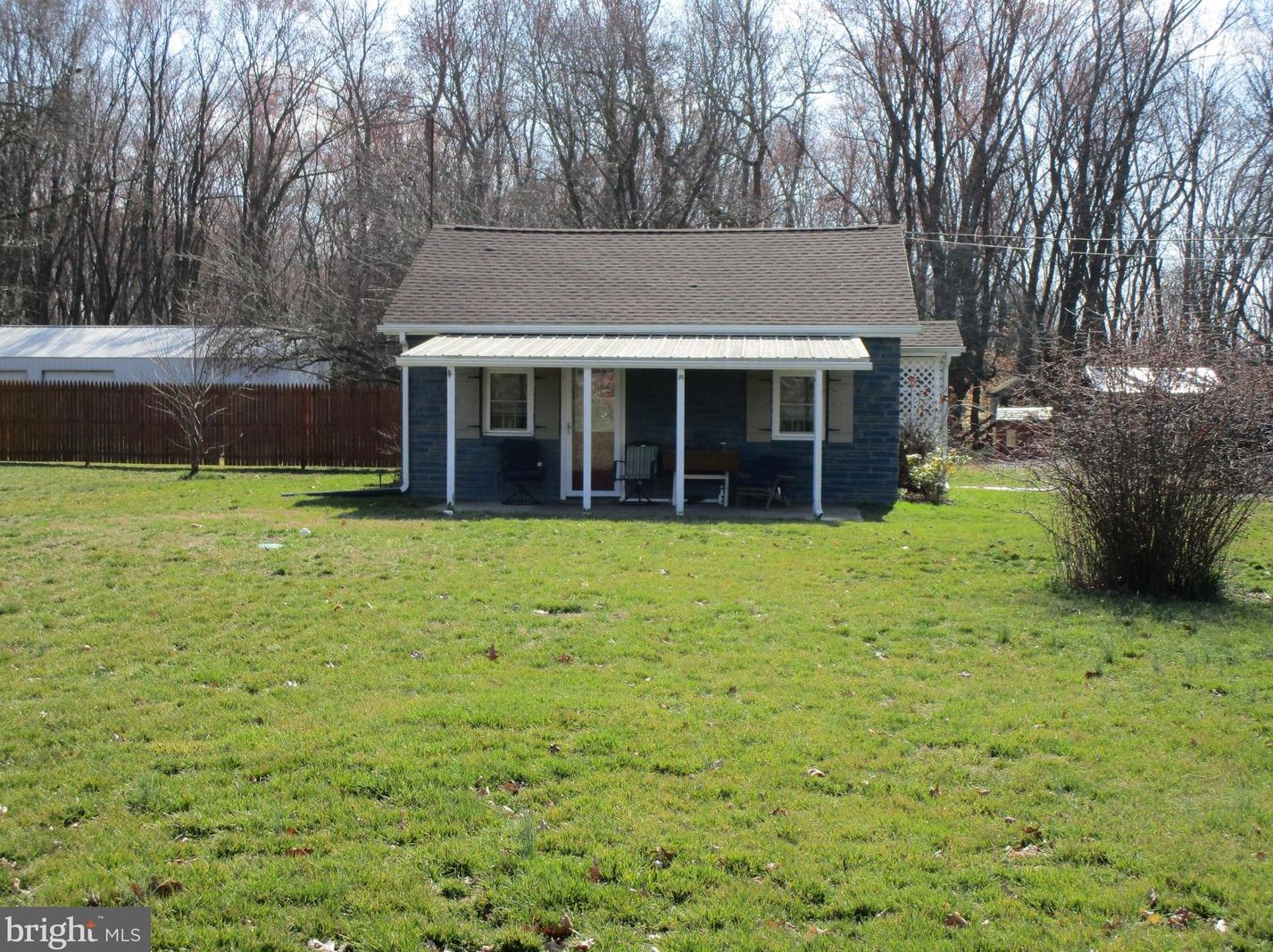 178 E Millbrooke Ave, Pilesgrove, NJ 08098