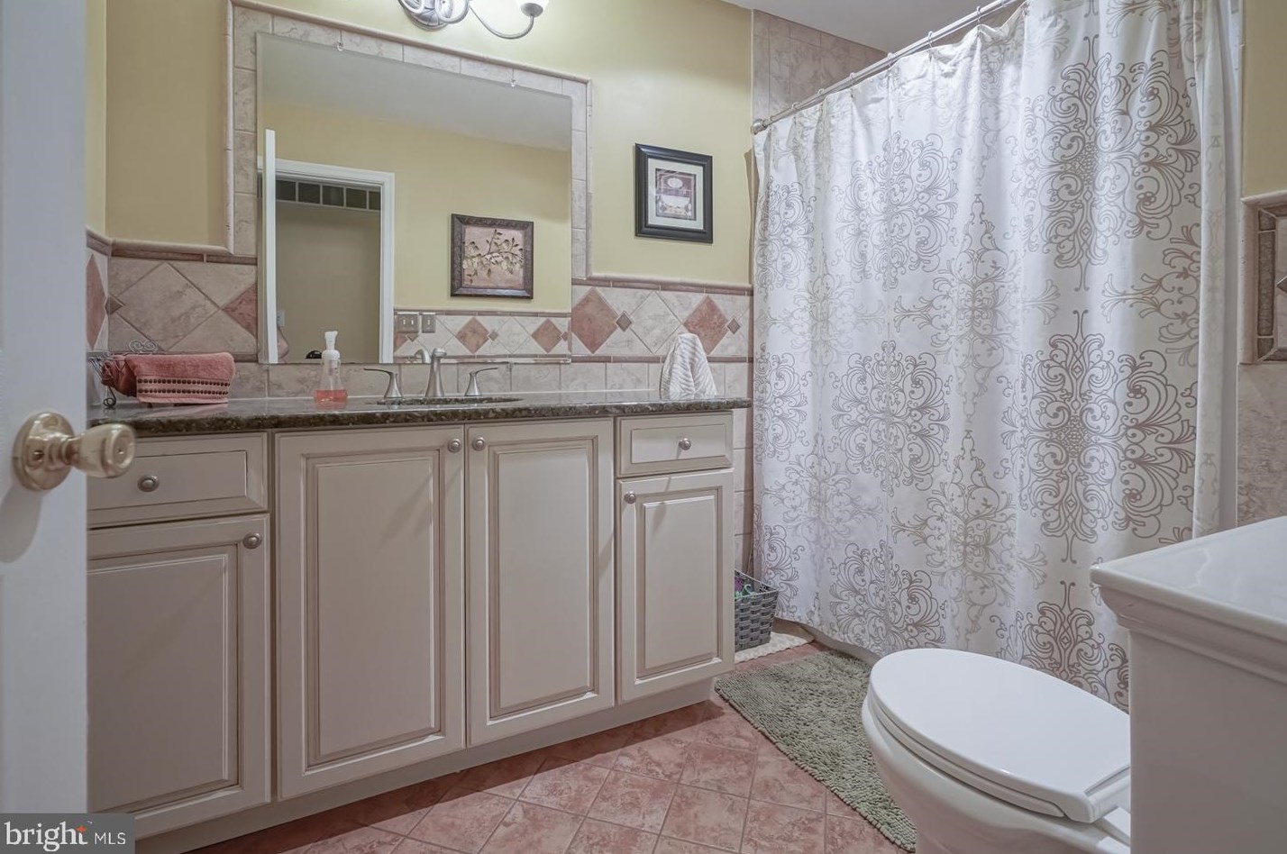 178 River Dr, Pennsville NJ  08070-1633 exterior