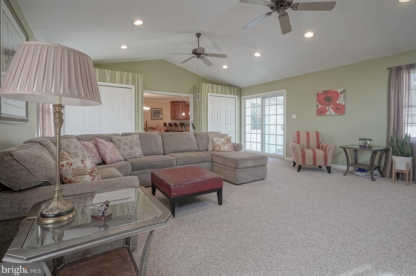 178 River Dr, Pennsville NJ  08070-1633 exterior