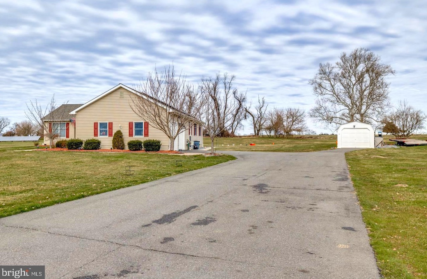 9 Melissa Ln, Pilesgrove, NJ 08098