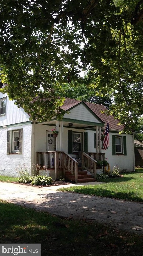 194 Victory Ave, Salem, NJ 08079-1637