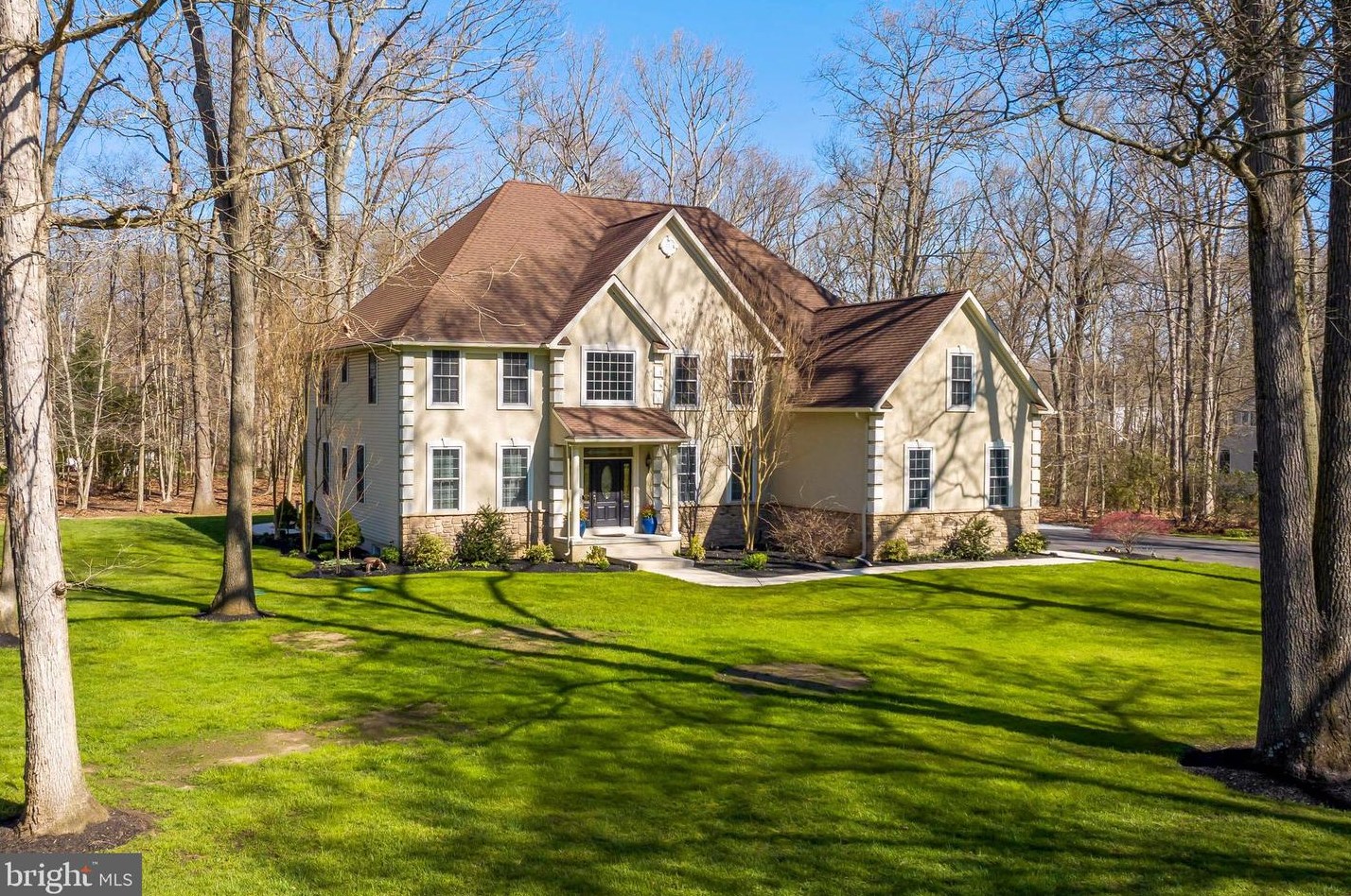 3 Waterview Dr, Pilesgrove, NJ 08098