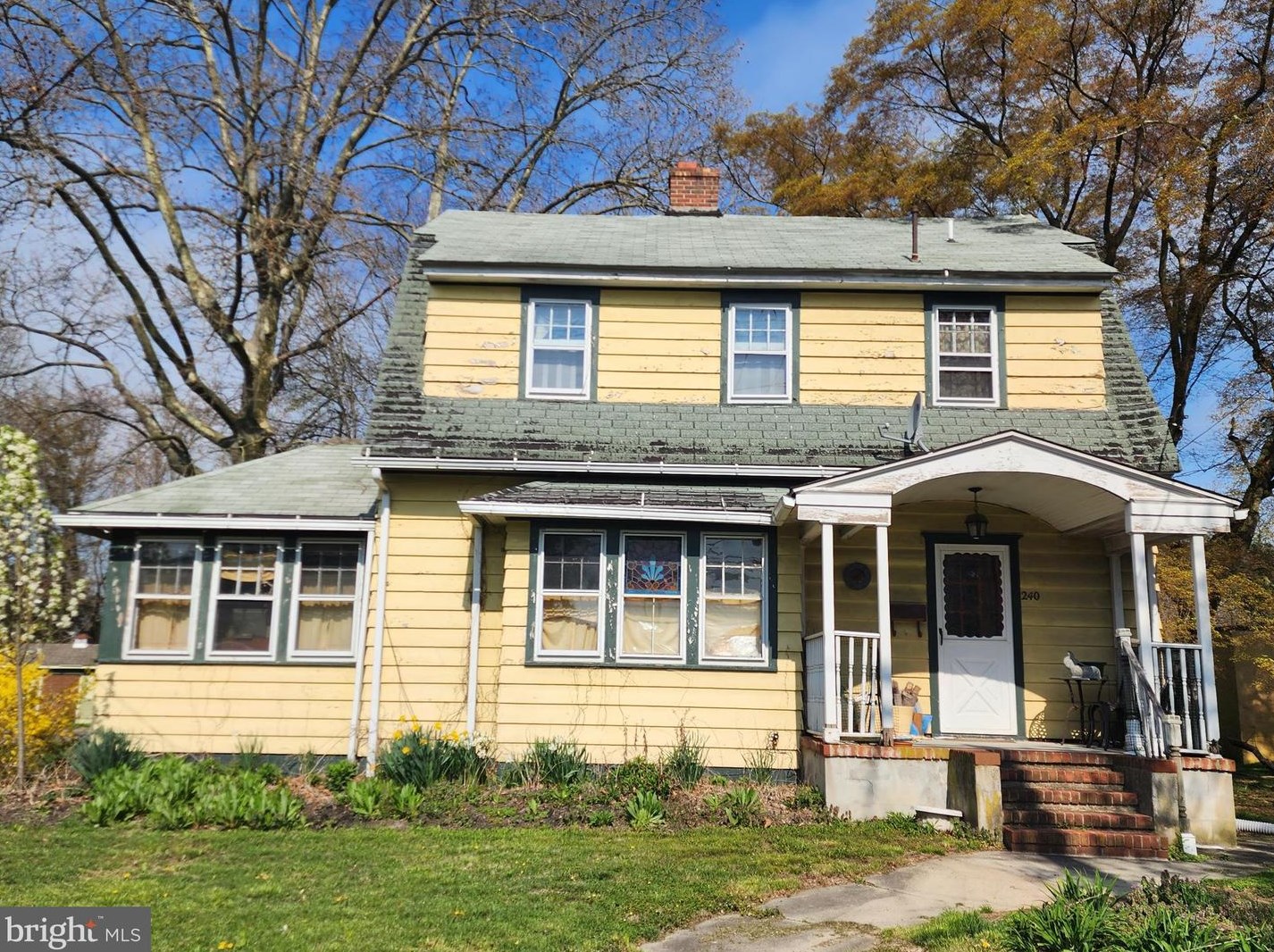 240 N Main St, Pilesgrove, NJ 08098