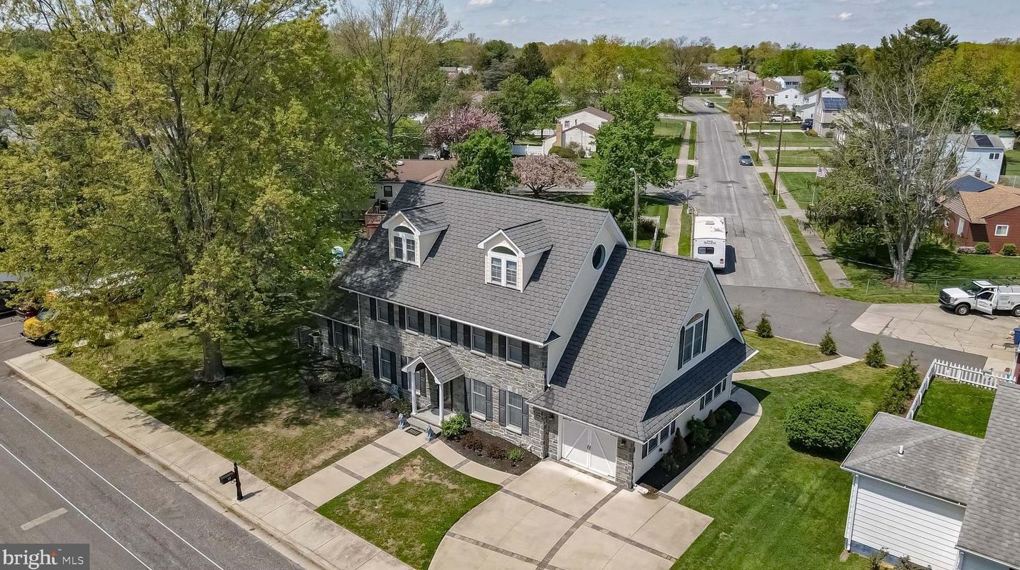 13 Cordrey Ave, Pennsville, NJ 08070