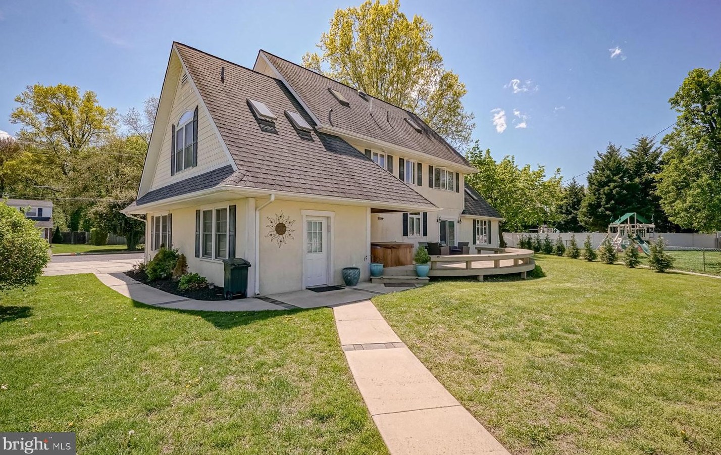 13 Cordrey Ave, Pennsville NJ  08070-2602 exterior